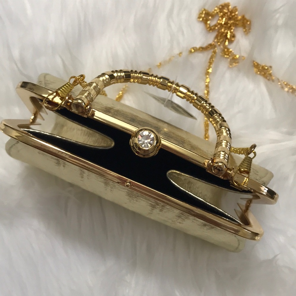 Formal Evening Purse‎ (WC)